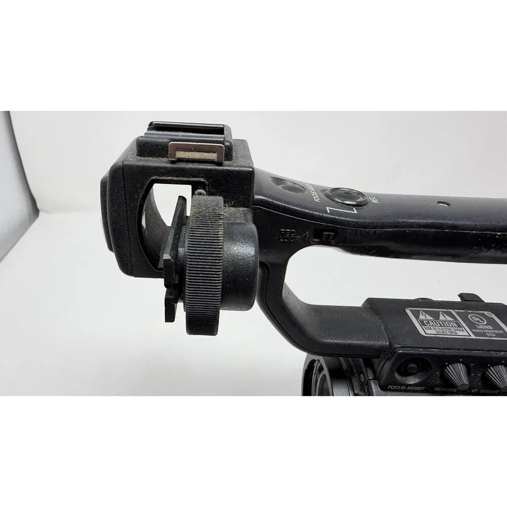 JVC GY-HD100 Camcorder Body Only As-IS, For Parts and Repair